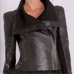 BCBG MaxAzria Orson Cropped Black Leather Jacket Sz XXS